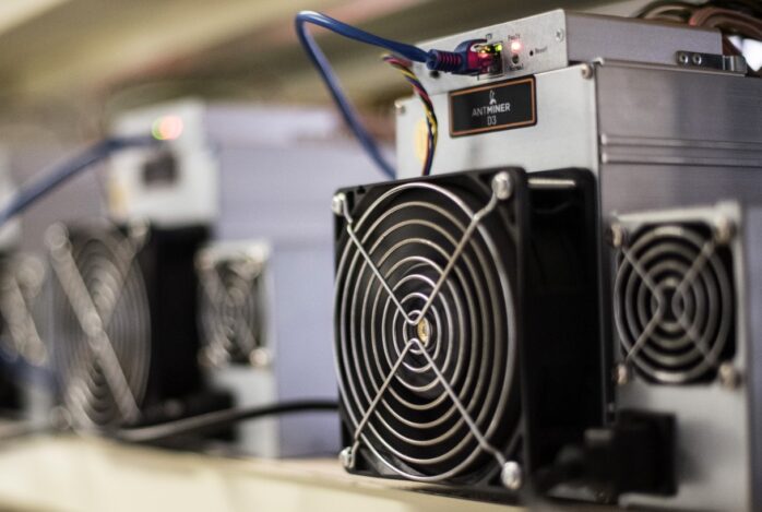 Choosing the Right Hardware for Bitcoin Mining